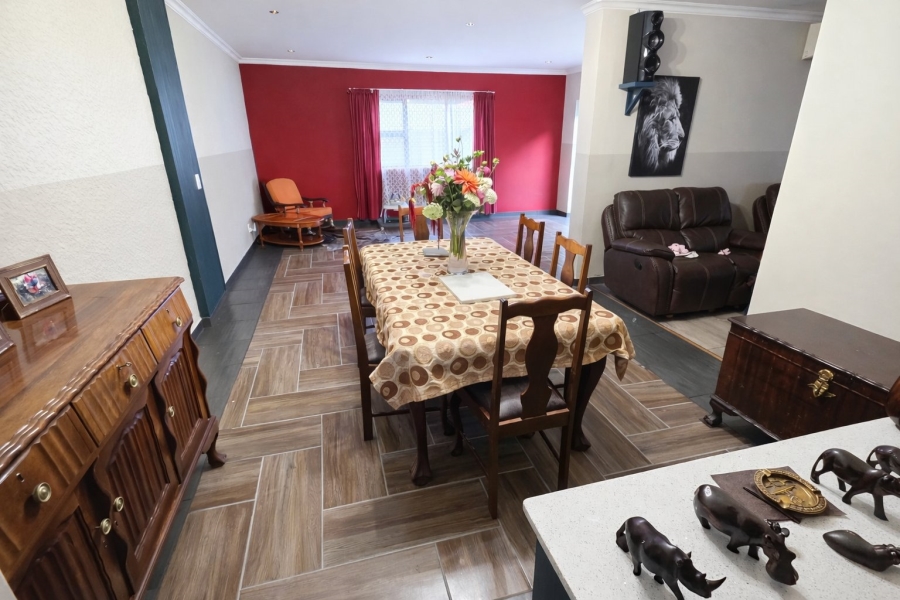 6 Bedroom Property for Sale in Sasolburg Ext 23 Free State